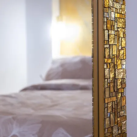 Casa Vincenza, Un Elegante Nido Tra I Mosaici Appartamento *